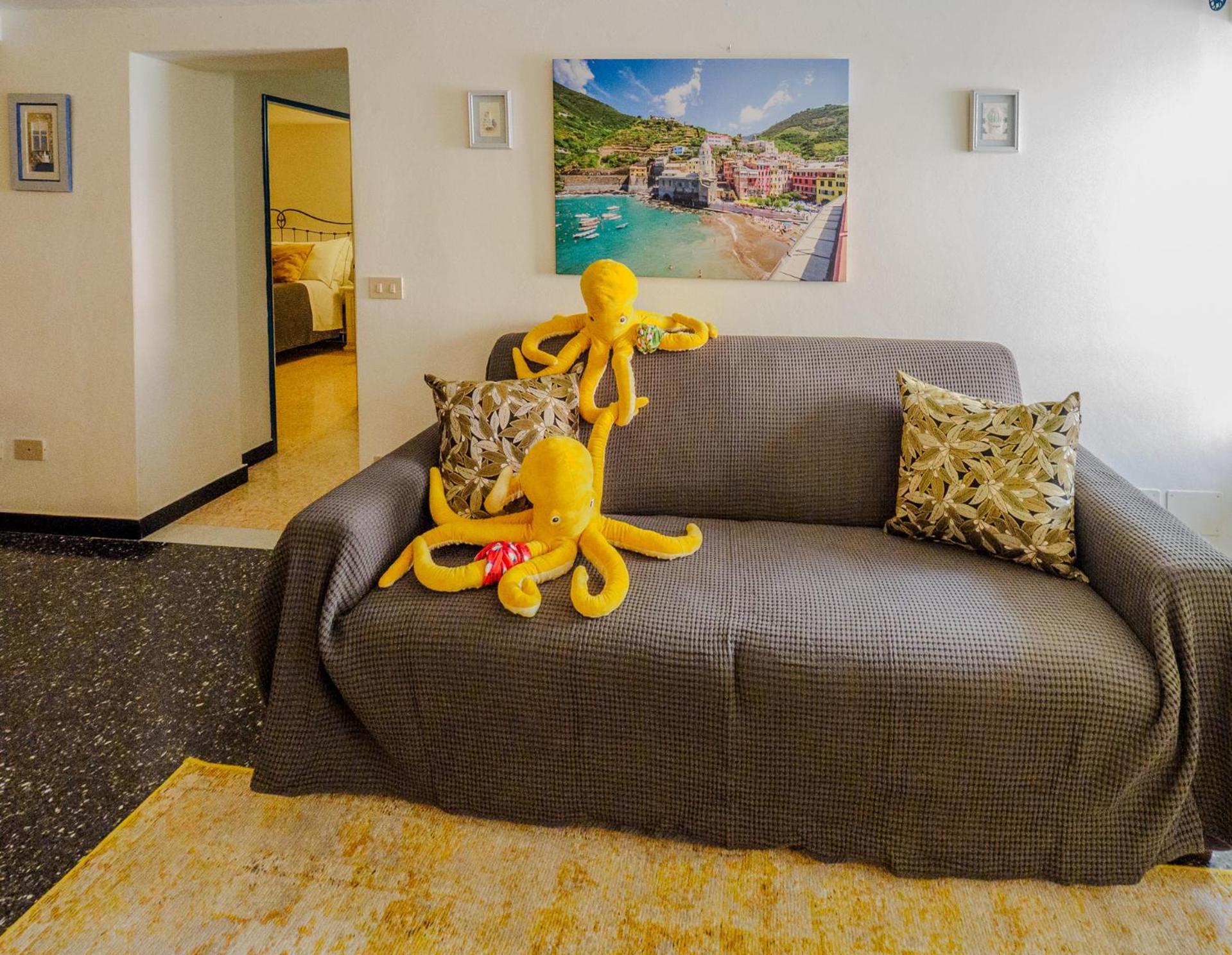 Mainetta Sea View Apartment With Ac 韦尔纳扎 外观 照片